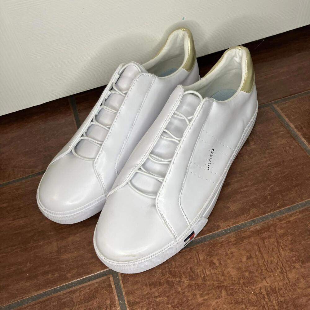 Tommy Hilfiger Women's Lona Sneakers Slip On Boat Shoes White Sz 11